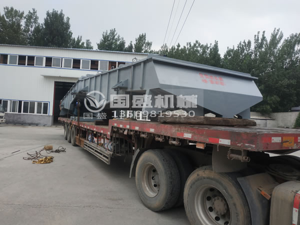 重型直線振動篩供應(yīng)商 重型直線振動篩供應(yīng)商