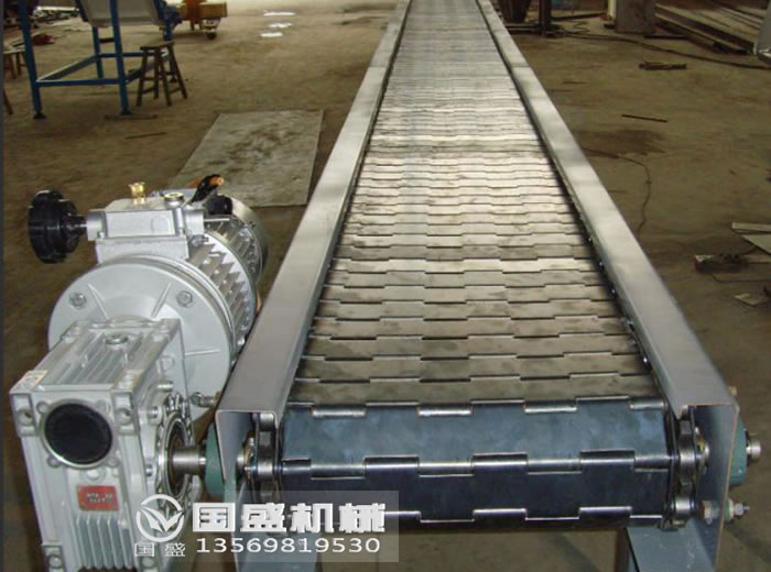 不銹鋼材質(zhì)板鏈傳動帶輸送機(jī) 不銹鋼材質(zhì)板鏈傳動帶輸送機(jī)